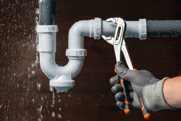 Professional Leak Detection technician working in Hartstown, PA